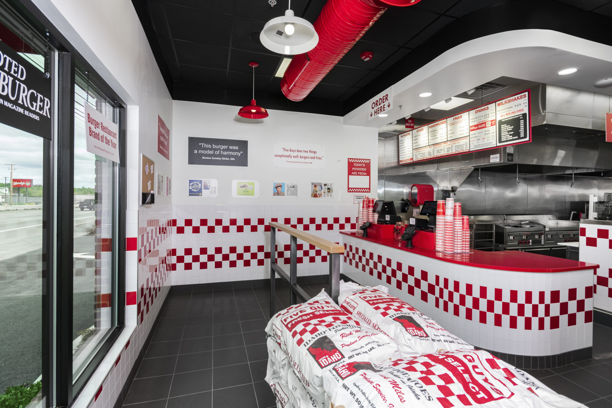 FiveGuysSaugus4