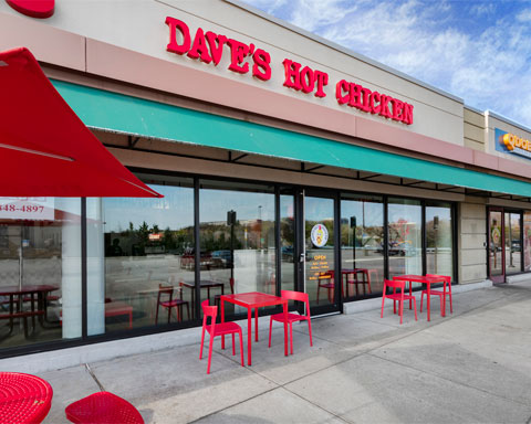 Dave’s Hot Chicken – Braintree, MA